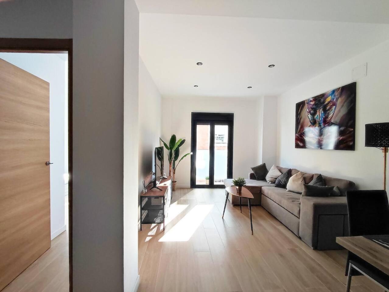 Ohana Home 3 Malaga Exterior photo